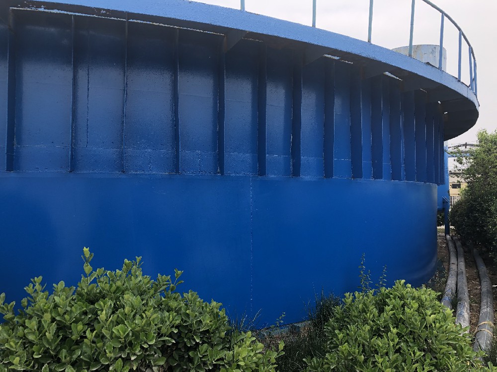 建筑外墻，煥然一新：揭秘適合建筑外墻刷新的醇酸底漆力量